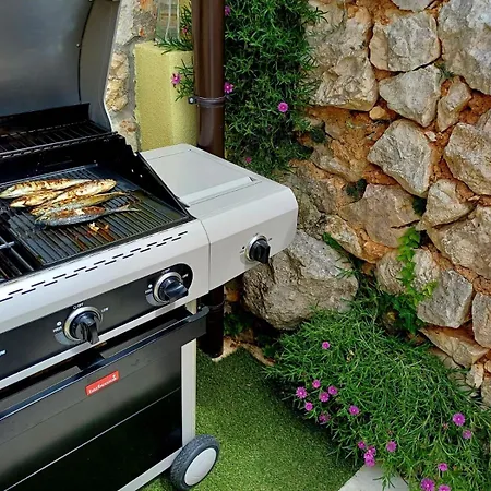 Apartamento Vintage Dramalj, Pool Self-use