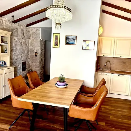 Apartamento Vintage Dramalj, Pool Self-use