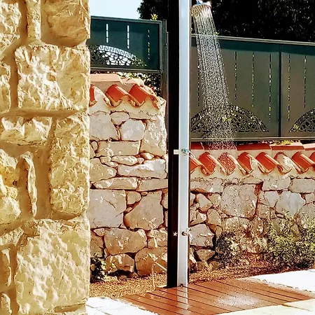 Vintage Dramalj, Pool Self-use
