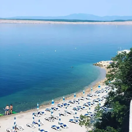 Vintage Dramalj, Pool Self-use דראמליי