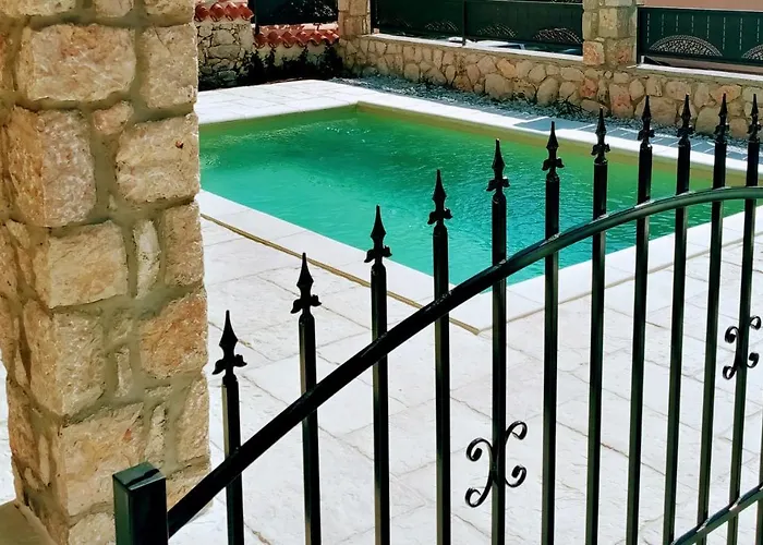 Vintage Dramalj, Pool Self-use Apartament *